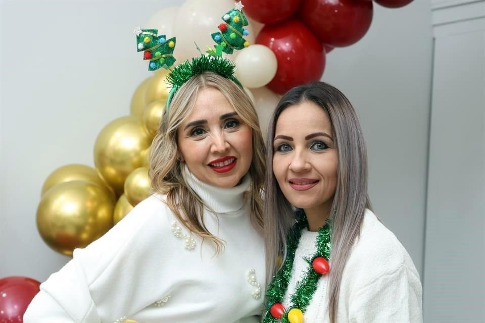 Candy de Guajardo y Nora de Álvarez