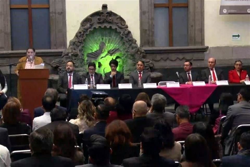 La Ministra Batres rindió su informe anual en el Museo de la Ciudad de México.