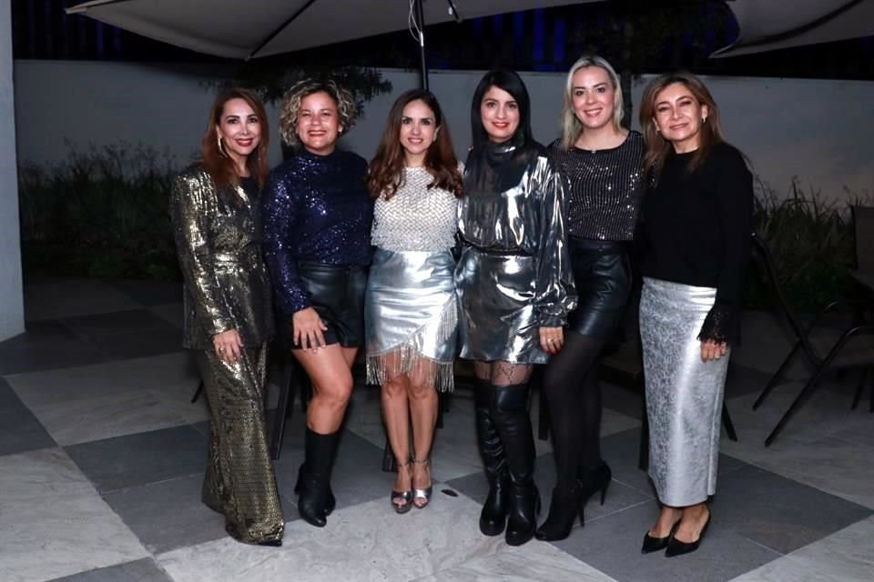 Ruth Leal de Muñoz, Vange Cabrera, Ángeles Reyna de Juangorena, Aída Lizárraga Cepeda, Érika Ávalos y  Gaby Guzmán