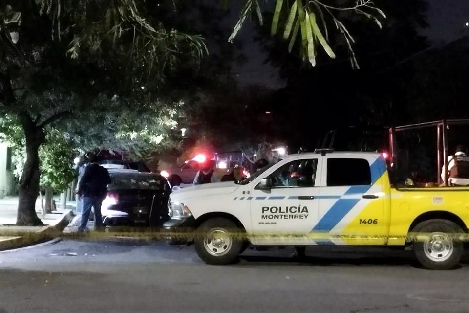 Los hechos fueron reportados alrededor de las 19:30 horas, sobre la calle Maclovio Herrera.