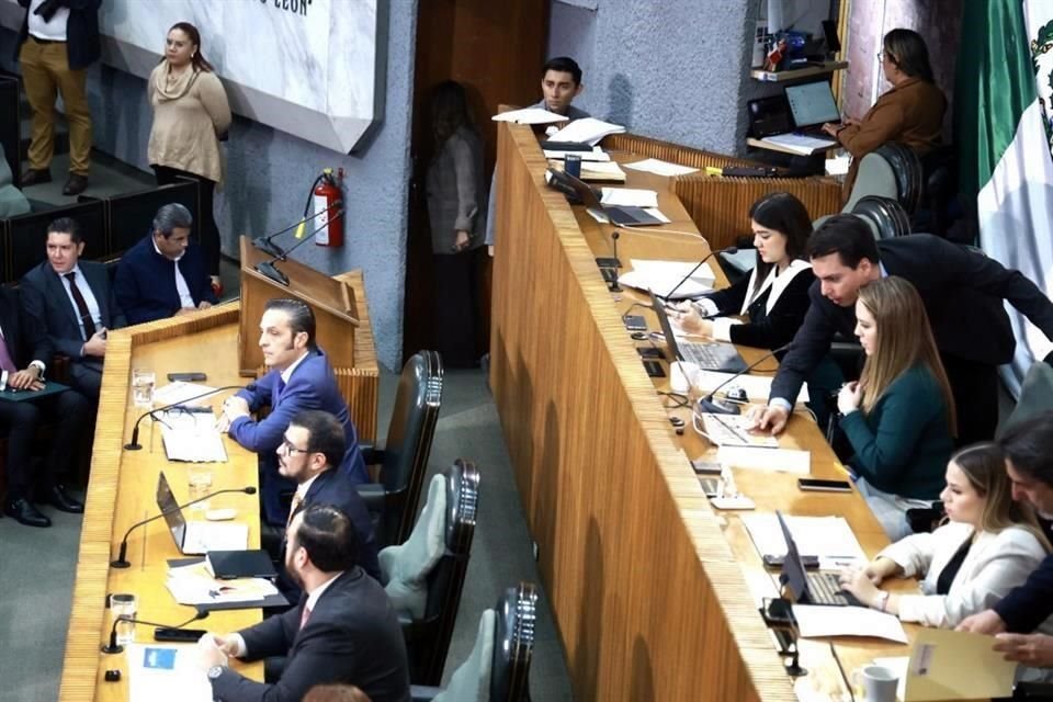 Sexta sesión del Congreso local para el análisis de la Glosa del Tercer Informe de Gobierno.