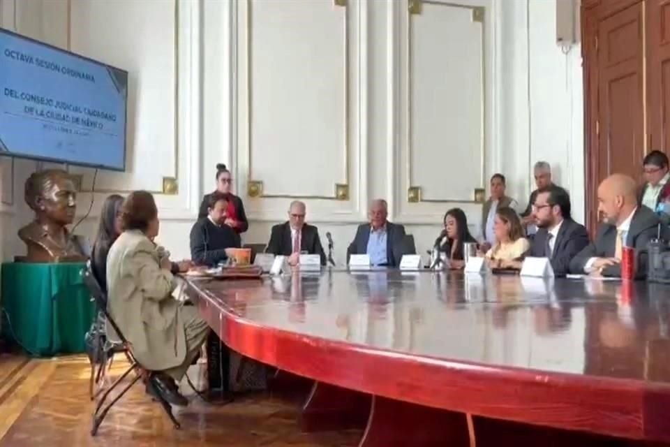 Los consejeros optaron por proponer cada uno una terna con la cual se buscaría la mayoría calificada para los perfiles.