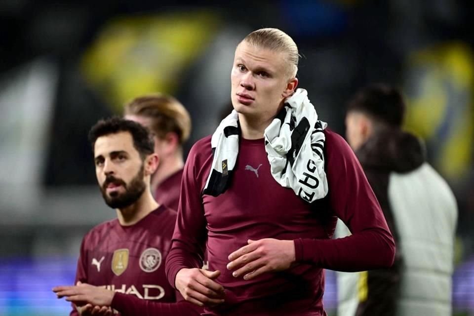 Erling Haland  lamenta la derrota ante la Juventus.