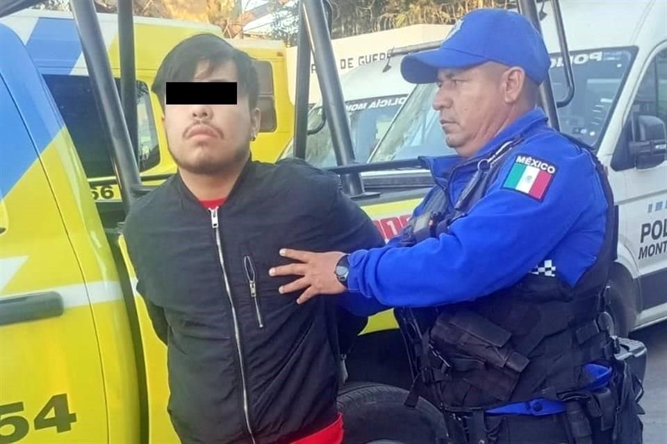 Dante Gamaliel, de 24 años y Gabriel Emiliano, de 21, golpearon a un adolescente que vendía accesorios para celular.