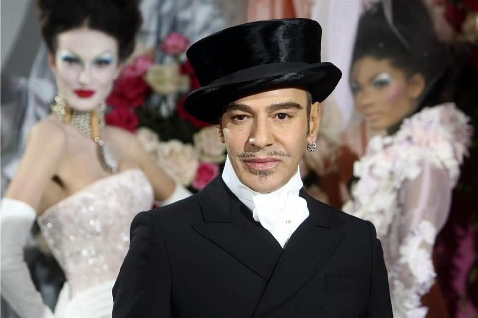 Tras diez años de haber sido el director creativo de la firma parisina, John Galliano dejará la Maison Margiela.