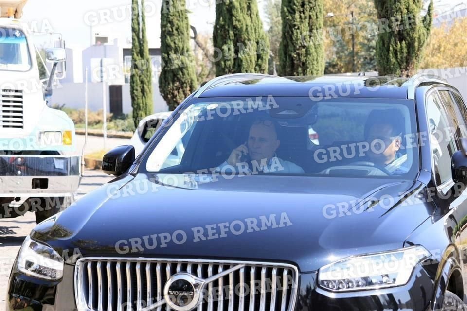 Juan Carlos Rodríguez al llegar a la reunión con dueños de equipos.