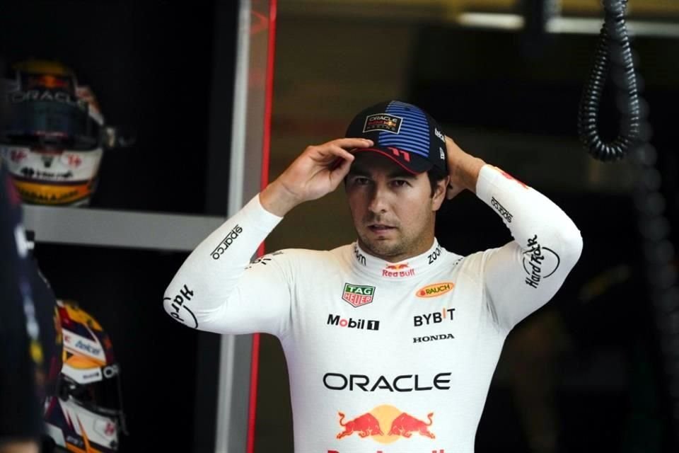 Zak Brown comentó que Sergio Pérez no estuvo a la altura de Max Verstappen y piensa que el neerlandés tendrá nuevo compañero en 2025.