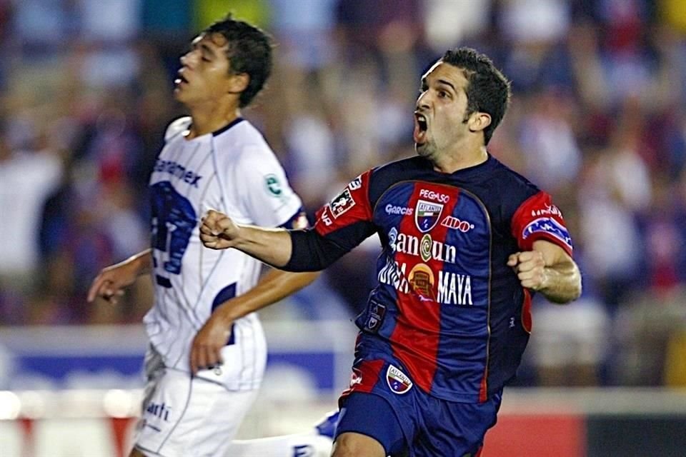 Antes de partir a Europa, Héctor Moreno y los Pumas cayeron en la Final del Apertura 2007 ante Atlante.