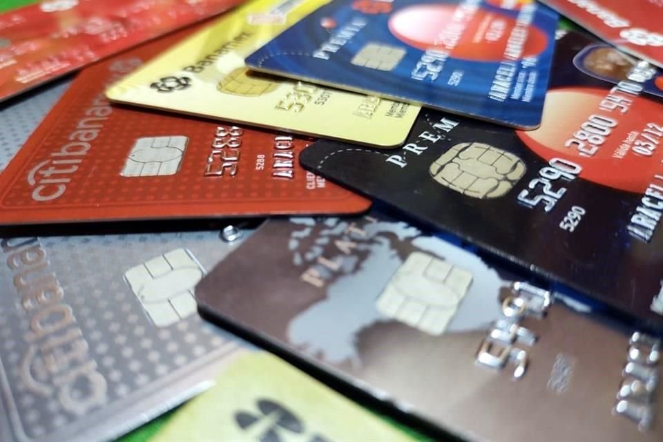 Los datos filtrados incluyen número de tarjeta, fecha de expiración y código de seguridad.