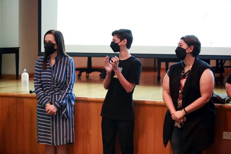 El joven recién concluyó en La Superior el quinto de ocho semestres de la Licenciatura en Danza Clásica.