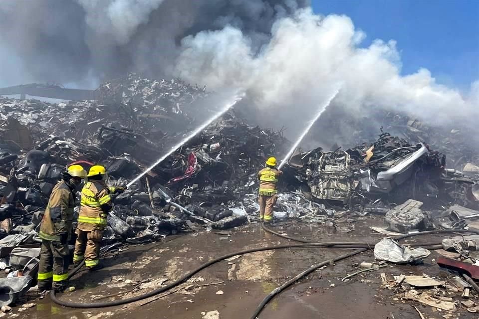 Se informó que lo que se consumió fue material de desecho como metales y plásticos.