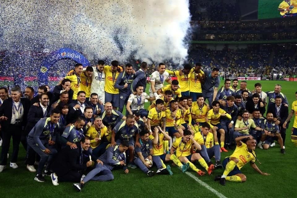 Imágenes del festejo del tricampeón América.