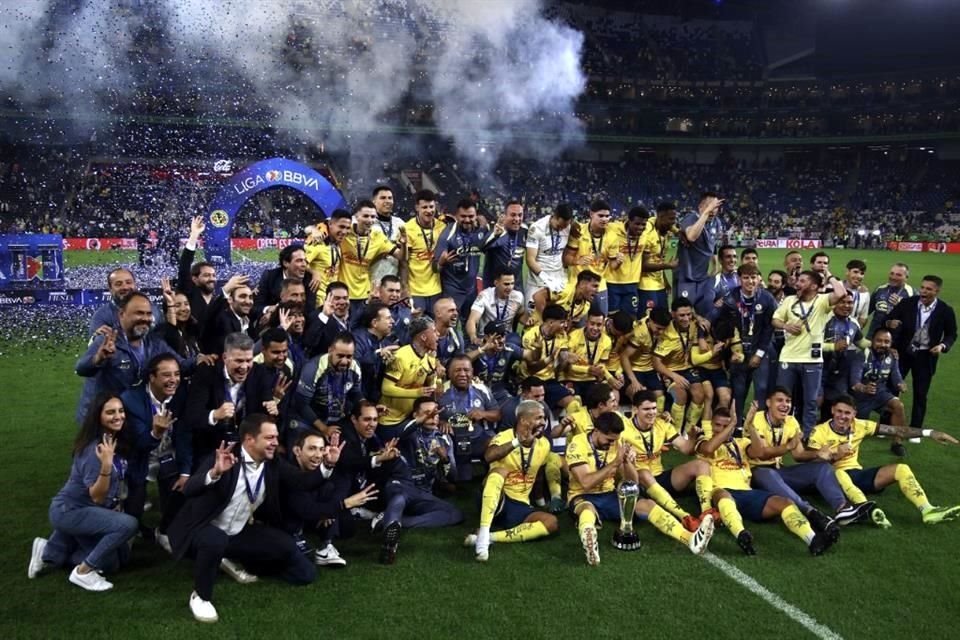 Imágenes del festejo del tricampeón América.