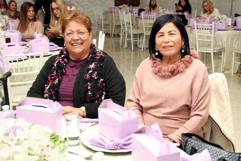 Evangelina Mojica e Isabel Martínez