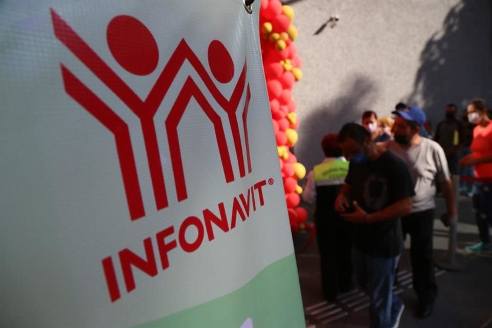 Presidenta de Comisión de Vivienda de San Lázaro dijo que revisión jurídica de viviendas abandonadas de Infonavit tiene 20% de avance.