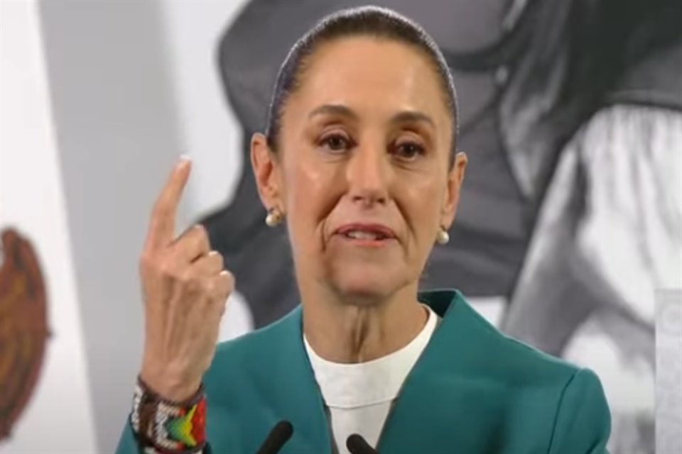 La Presidenta Sheinbaum anunció que el domingo 12 de enero de 2025 dará un Informe de 100 días en el Zócalo.