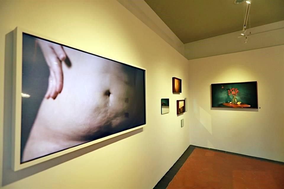 Rosalinda Olivares presenta su muestra 'Sentir la mirada'.