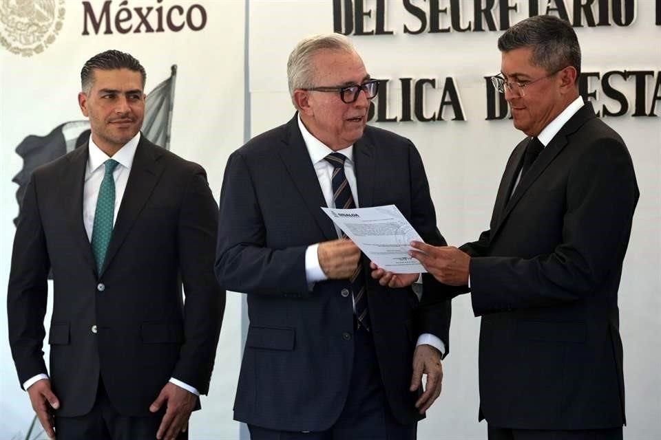 El Secretario Harfuch atestiguó la toma de protesta.