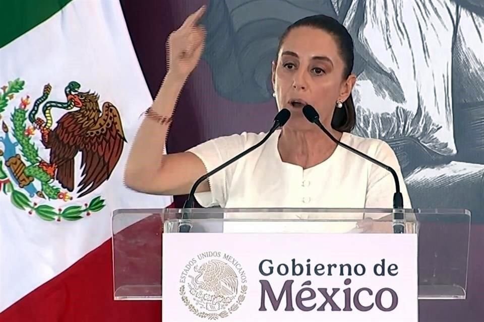 Claudia Sheinbaum, Presidenta de la República, encabezó un acto sobre Programas para el Bienestar en Mazatlán, Sinaloa.