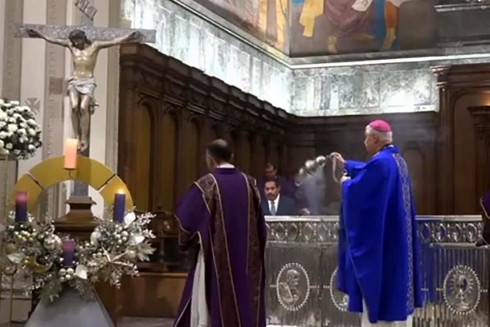 En la misa celebrada ayer, el Azrobispo dio detalles de la caminata de fieles.