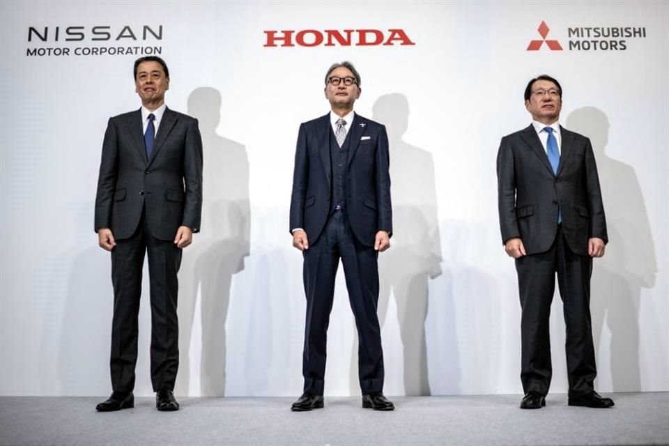 Perusahaan induknya akan mencakup merek Honda dan Nissan, dan akan mengintegrasikan unit sepeda motor penting Honda. 