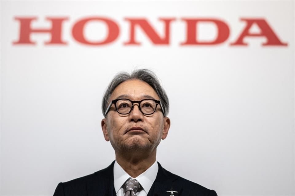 “Kedua perusahaan akan terus menjadi anak perusahaan yang sepenuhnya dimiliki oleh perusahaan induk bersama, mempertahankan merek masing-masing,” kata CEO Honda Toshihiro Mibe.