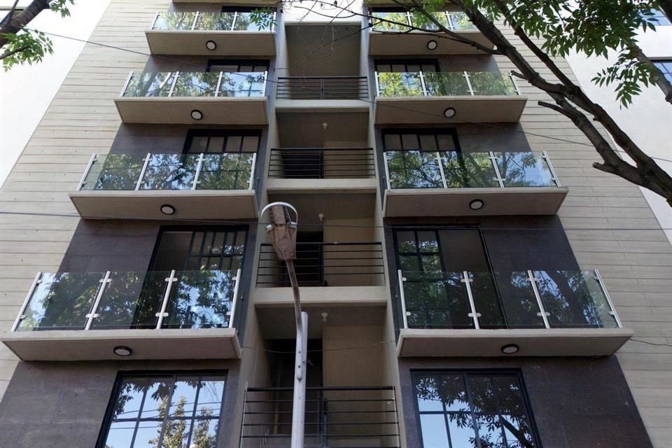 Propuestas del Bando 1 son vistas como retórica vacía y falta de planificación efectiva, según indican activistas.