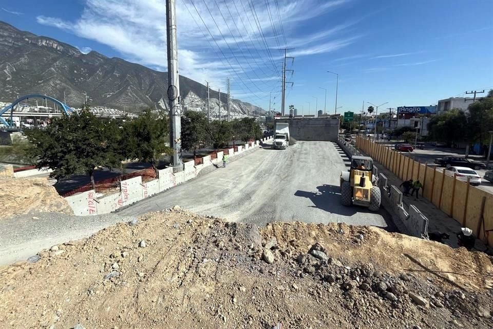 El Municipio de San Pedro alista reabrir el puente de Morones Prieto y Jiménez un mes antes de lo previsto por la Administración anterior.