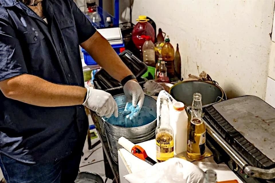 Periodistas del diario The New York Times atestiguaron el proceso de producción de fentanilo en un laboratorio secreto en Culiacán, Sinaloa.