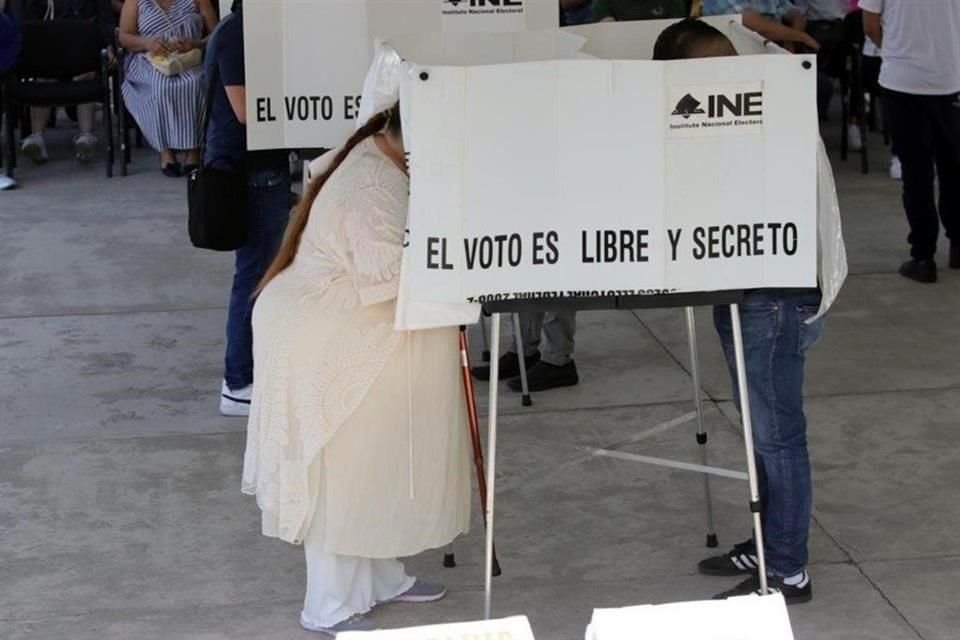 Las campañas electorales ya iniciaron en tres municipios de Durango, entidad que renovará sus 39 ayuntamientos.