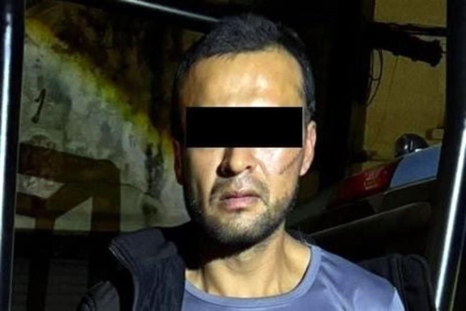 César, de 35 años.