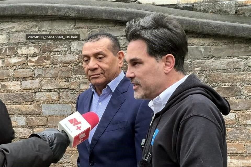 Patricio 'Pato' Zambrano y Jaime Ochoa, dirigente estatal de VIDANL.