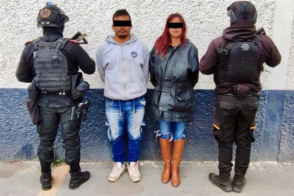 Los detenidos fueron identificados como Brenda, de 24 años, y a Santiago, de 27.