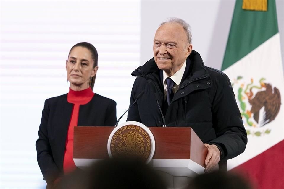 El Fiscal Gertz participó en la conferencia de prensa de este jueves en Palacio Nacional.