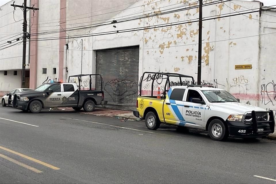 Para apoyar en el resguardo del perímetro, también acudieron elementos de la Guardia Nacional, Fuerza Civil y Policía de Monterrey.