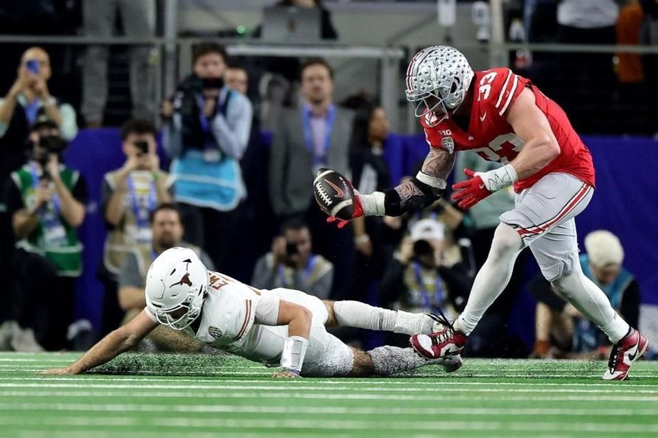 Akhirnya, teror dari quarterback, Jack Sawyer, membuat Ewers gagal, ketika Texas hampir menyamakan kedudukan, dan lolos dari jarak 67 yard untuk melempari Longhorns 28-14.