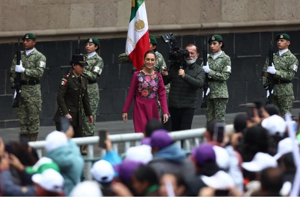 Claudia Sheinbaum, Presidenta de México, durante su informe de 100 días en el Zócalo.