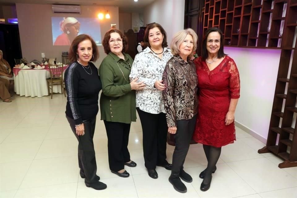 Olga Alvarado, María Luisa Félix, Yolanda Lozano, Rosa María Rodríguez y Rosalva Alejandro