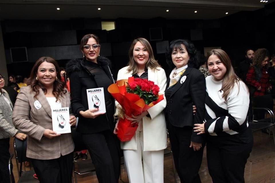 Brenda Sánchez, Yamilet Orduña, Gamaliela Tan, María Olivia Chung y Mary Cavazos