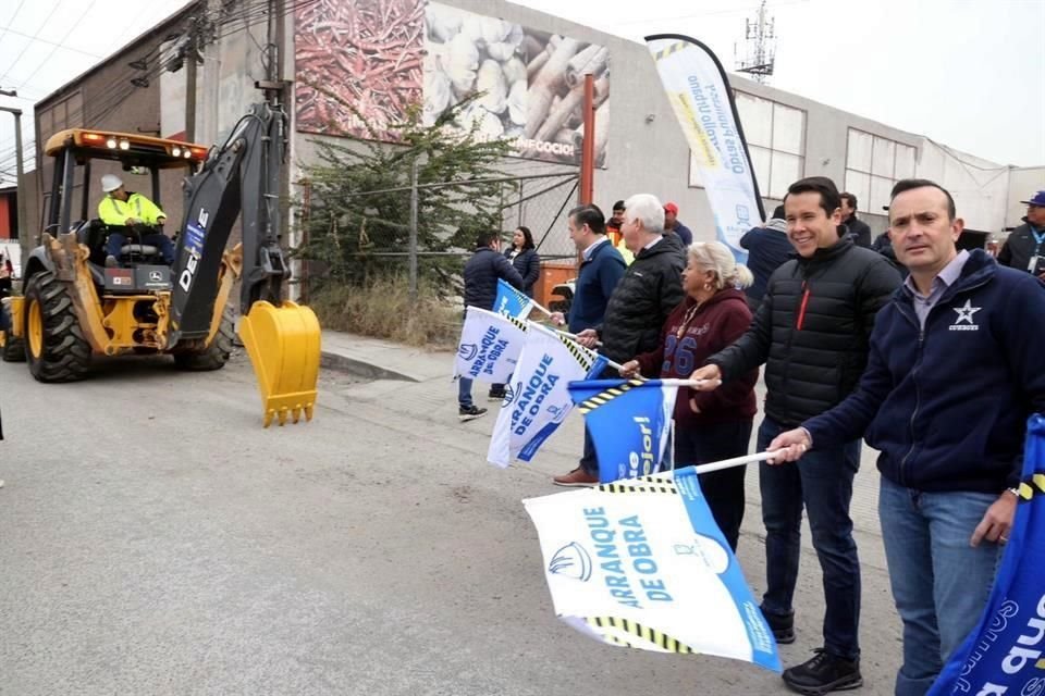 El Alcalde de San Nicolás, Daniel Carrillo, informó que la rehabilitación de esta arteria se realizará con concreto hidráulico.