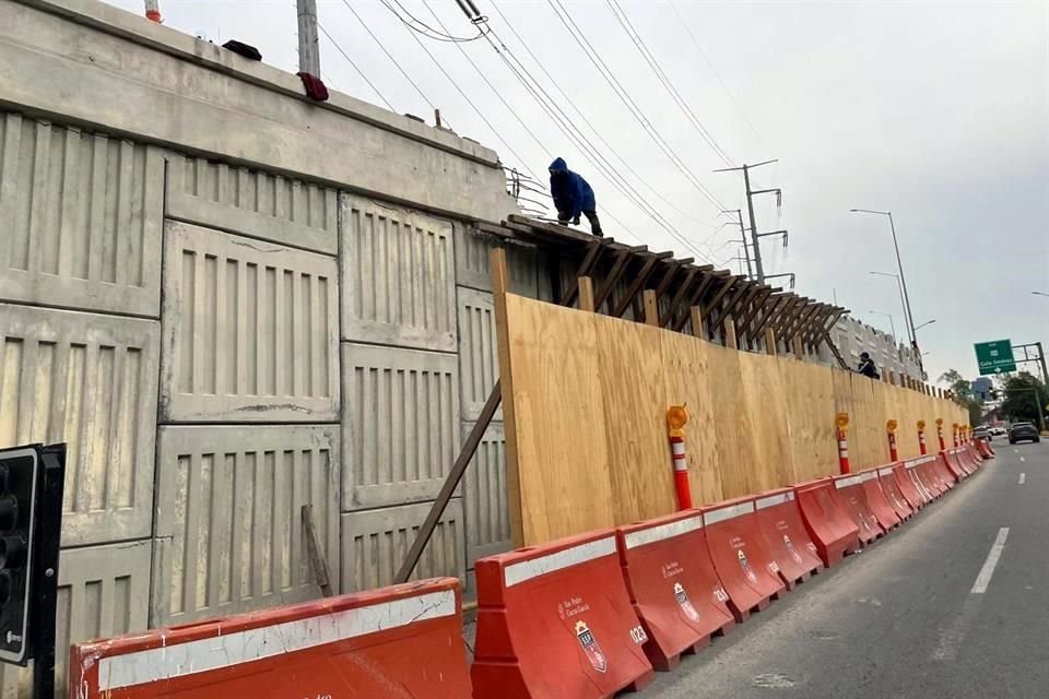  Aunque los trabajos en el Puente Jiménez continúan, el retorno ubicado bajo la estructura del paso vial elevado ya fue reabierto.