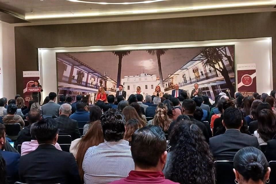 La titular de Segob inauguró el 'Foro de Consulta para una Migración Ordenada, Segura y Regular'.