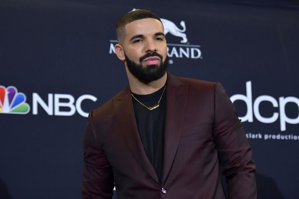 Drake demandó a Universal Music Group por difamación tras acusaciones falsas de pedofilia en la canción de Kendrick Lamar, 'Not Like Us'.