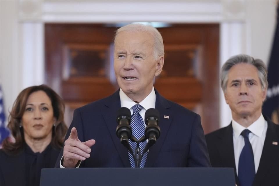 El Presidente de Estados Unidos, Joe Biden, habla en el Cross Hall de la Casa Blanca, el 15 de enero de 2025, en Washington.