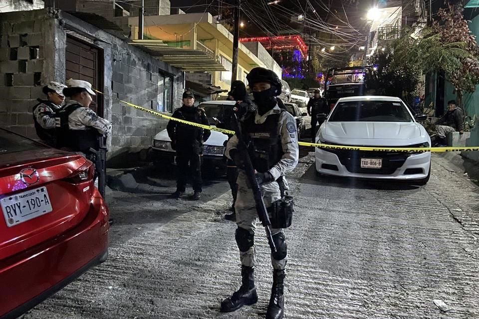 Elementos de la Guardia Nacional llegaron a lo alto de la Colonia Independencia, donde un empistolado ejecutó a un hombre.