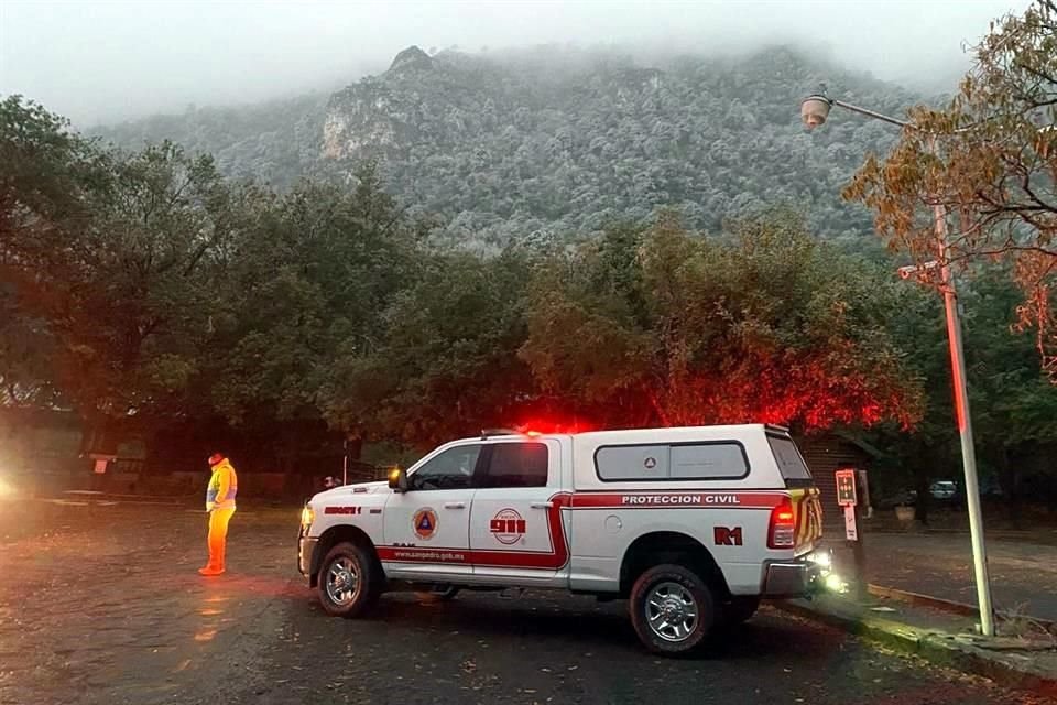 Protección Civil de San Pedro informó que el acceso al parque Chipinque se encuentra resbaladizo.