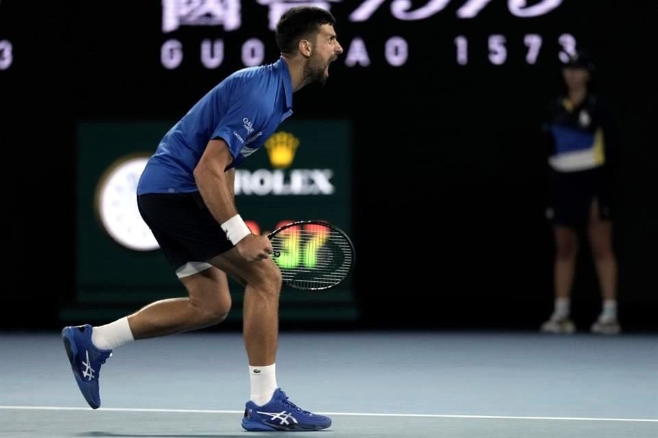 Novak Djokovic vino de atrás y se metió a las Semifinales.