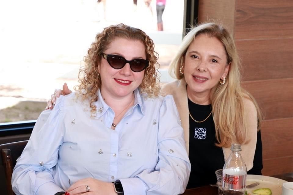 Susy Morales y Sandra Martínez