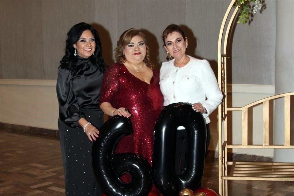 Ofelia Galván de De La Garza, Alicia Juárez Solís y Laura Montemayor