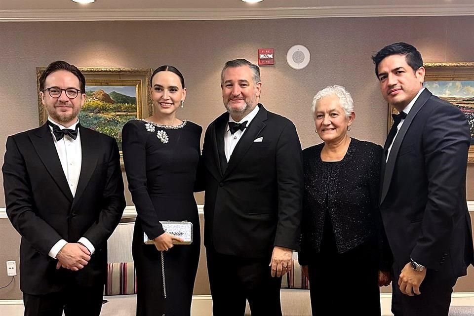 Javier Garza, presidente de la empresa Legand; Altagracia Gómez, coordinadora del Consejo Asesor Empresarial de la Presidenta Claudia Sheinbaum; Ted Cruz, Diana Alarcón y Eugenio Fernández